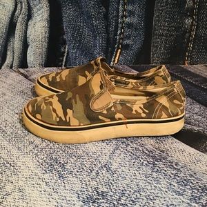 Camo slip-on sneakers